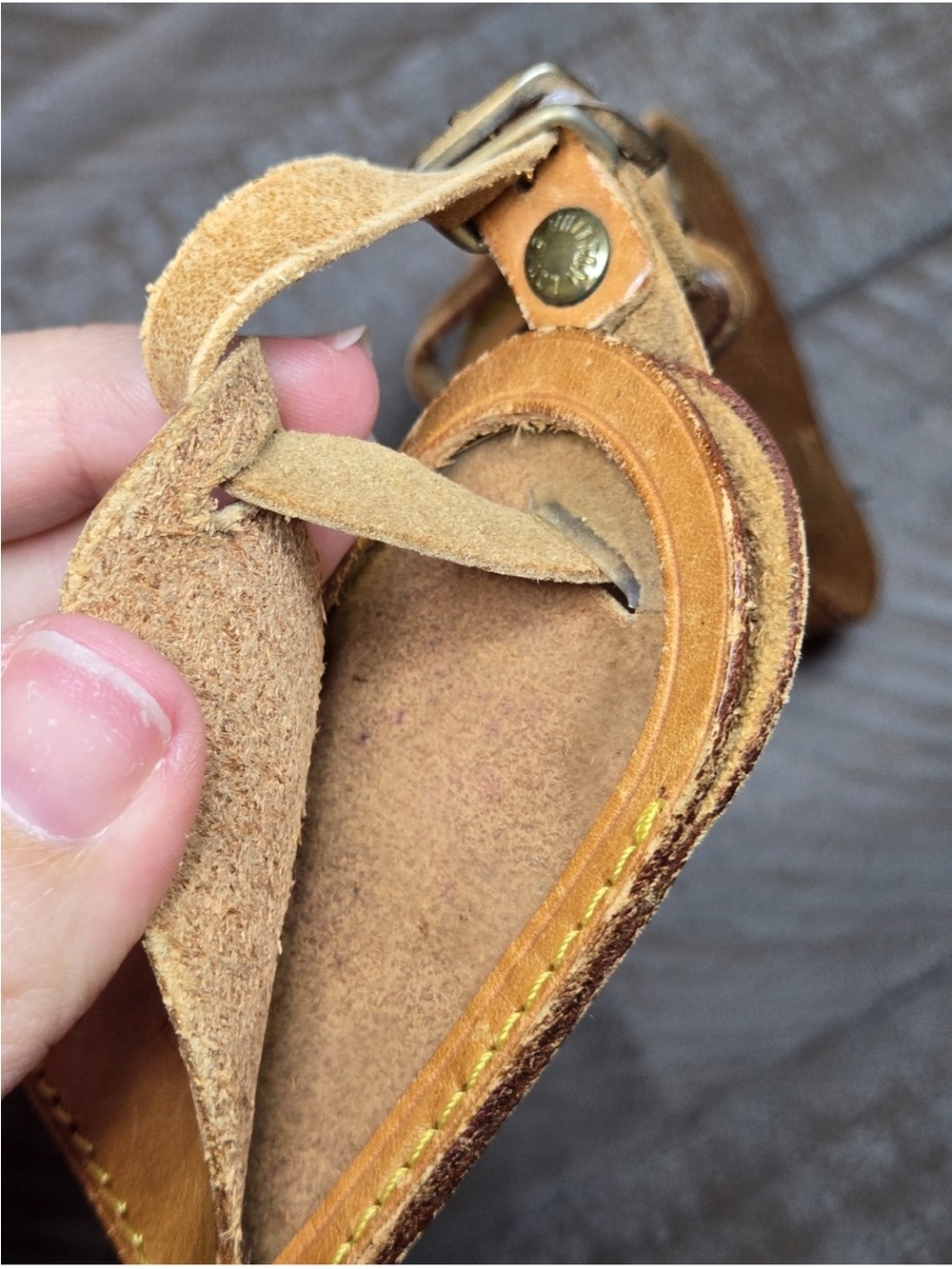 Louis Vuitton Natural Vachetta Leather Luggage Tag and Strap Set - Picture 8 of 8